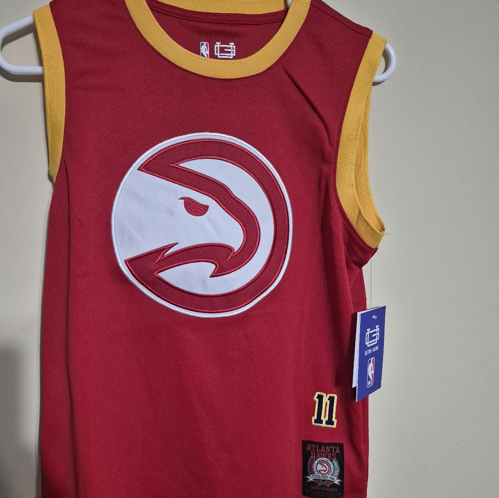 Atlanta Hawks Youth Jersey. Trae Young #11 Red. Ultra Game. Youth Size Large 14/